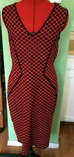 NYDJ SWEATER DRESS WOMENS FITTED SLEEVELESS SIZE 12 RED ORANGE BLACK VNECK R