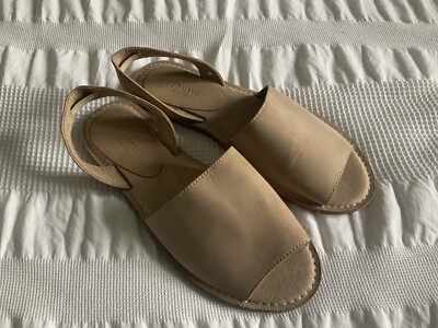 Old Navy Womens Tan Peep Toe Sling Shoes Suede-Feel Casual Size New w/o  Tags