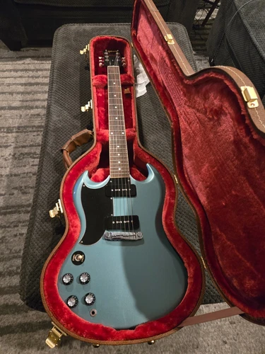 left handed 2020  Pelum Blue gibson sg guitar