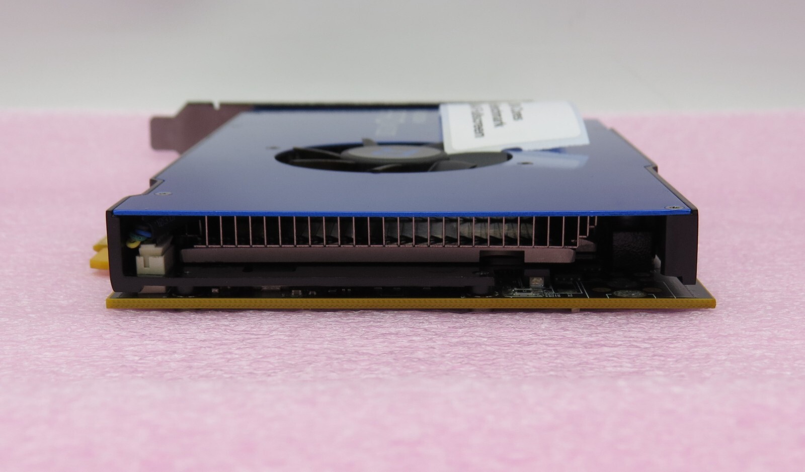 AMD Radeon PRO WX 5100 Graphics Card / 8GB GDDR5 VRAM / 1792 CUDA Cores