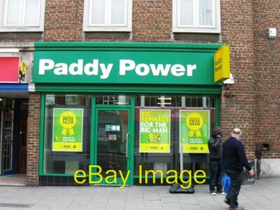 Photo 6x4 Paddy Power  c2015