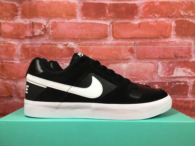 nike delta force sb