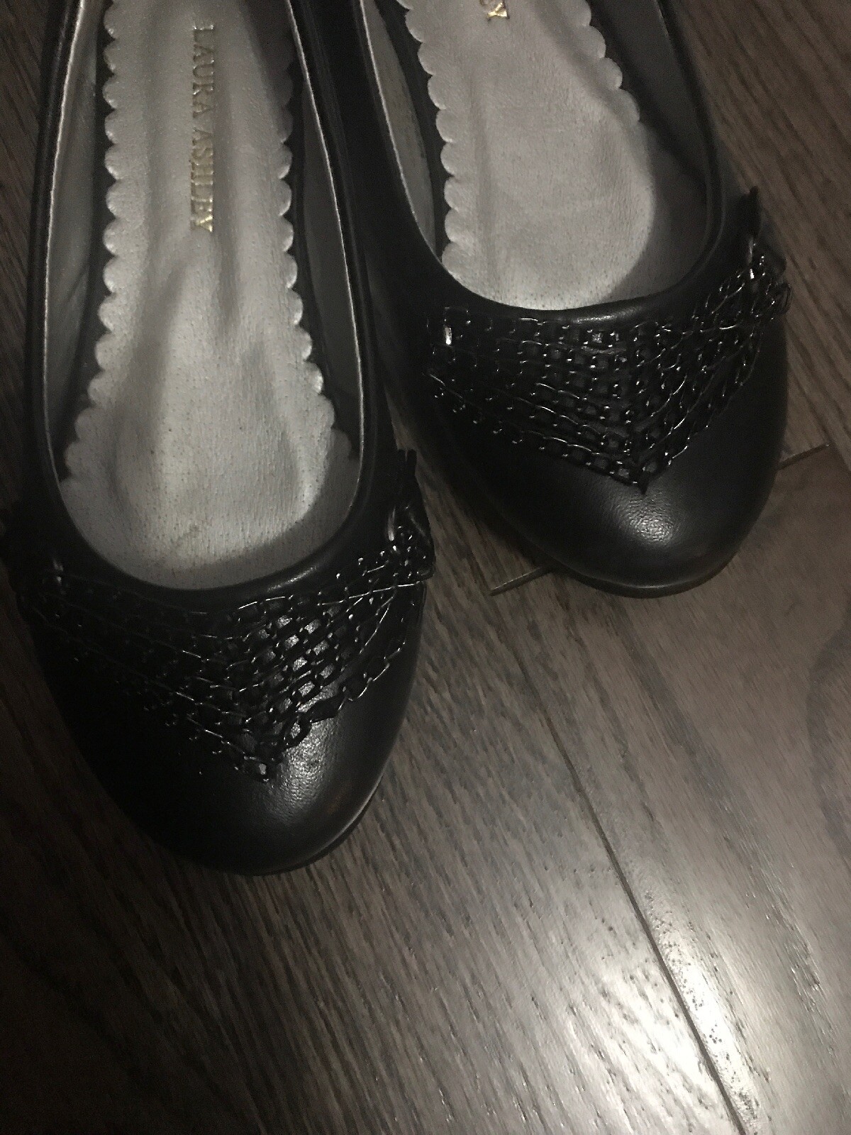 Picture 4 of 11