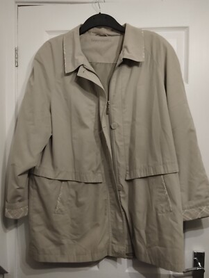 BonMarche Beige  Lightweight  Zip up coat L 20ish New 