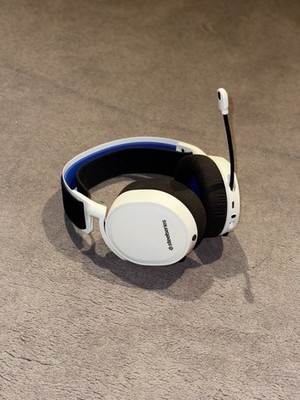 SteelSeries Arctis 7P+ Wireless Gaming Headset für PC, MAC, PS4 & 5   Weiß