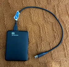 WD Elements 1TB Portable External USB 3.0 Hard Drive – WDBUZG0010BBK‑0B–Open Box