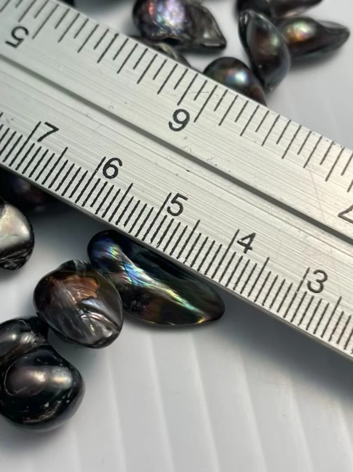 Collar Blister Perla Triple Hilo Negro Madreperla Gótico Oscuro Romántico Foto 4 de 4