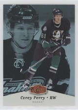 2006-07 Flair Showcase Upper Level Corey Perry #3 0a4