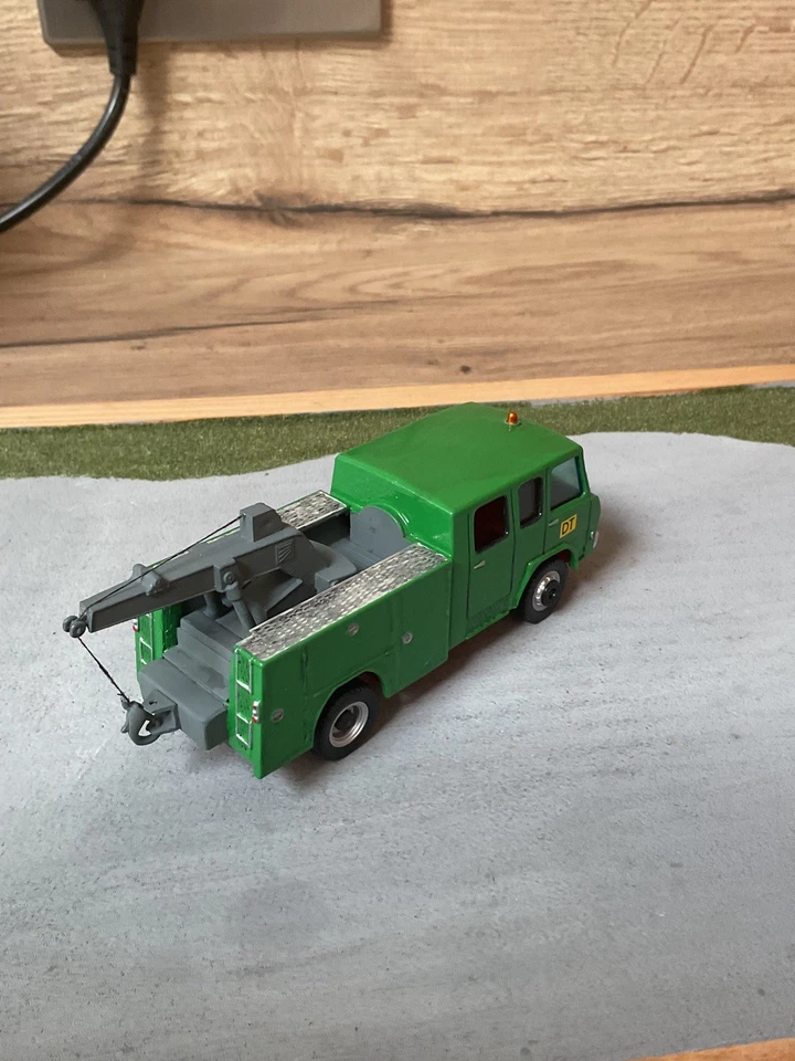 1/55 Berliet wrecker/recovery/breakdown lorry/truck Code 3. Unique Model. - Image 3 of 4