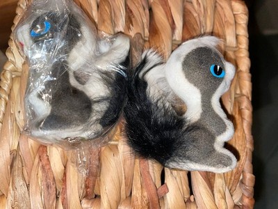 vintage fuzzy hong kong skunk New In The Package Old Stock NIP