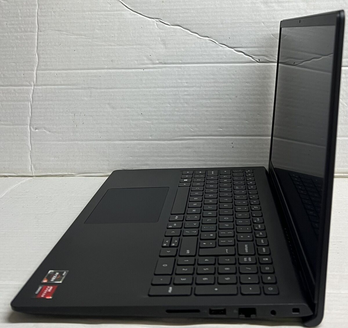 Dell Vostro 15 3515 - 15.6 Dell Vostro 15 3515 - 15.6