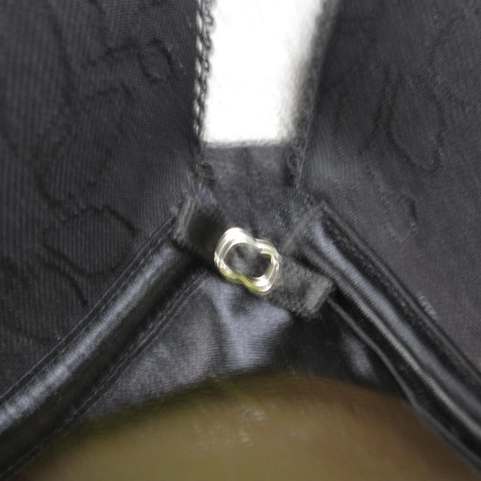 Sujetador Lily of France Talla 36B Negro Acolchado Con Aros Cierre Ajustable Espalda Foto 3 de 4