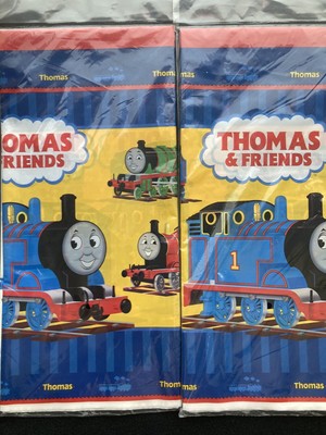 thomas the tank engine table