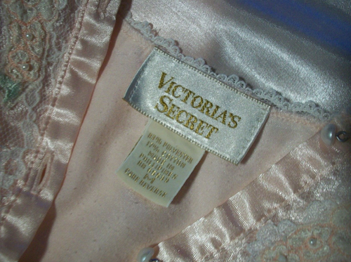 Vtg Victoria's Secret Peach Lace Satin Nightgown M - Picture 7 of 7