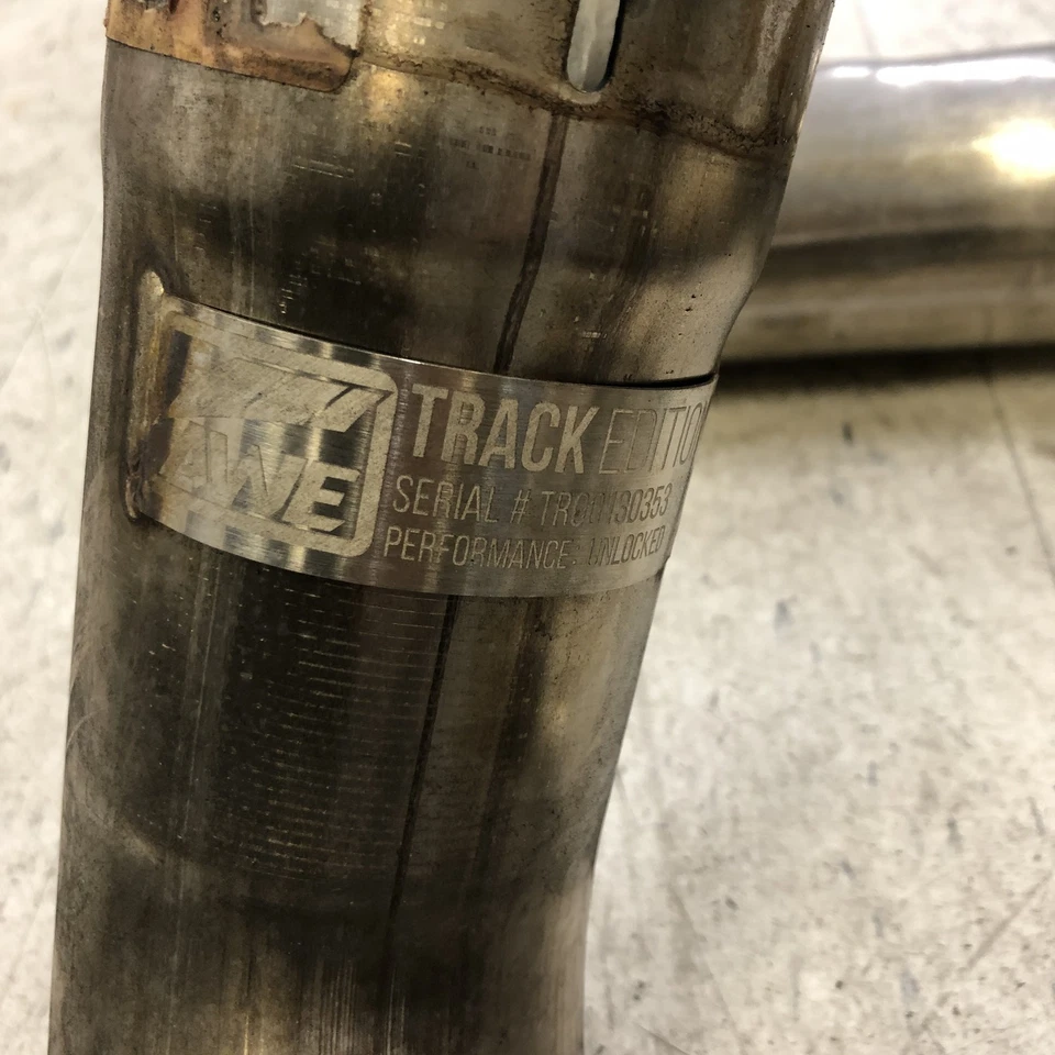 AWE Touring-to-Track Conversion Axleback Exhaust for Subaru WRX/STi #082425 - Изображение 3 из 4