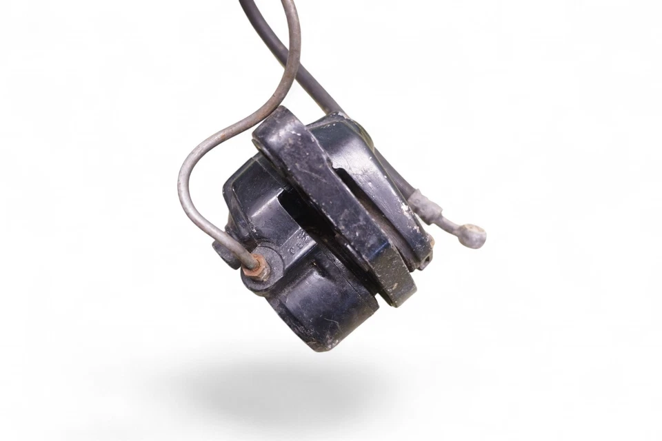 Kawasaki Triple H2 H2750 750 Mach IV 750cc суппорт переднего тормоза *2229A #1 - Изображение 4 из 4