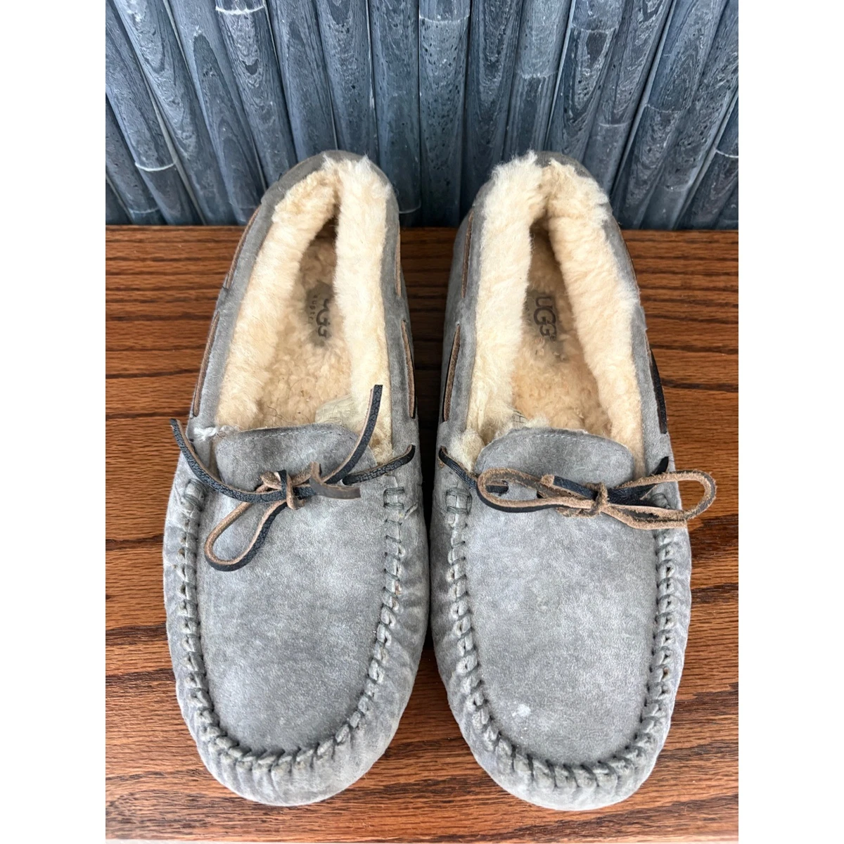 UGG Dakota Women Slippers 7 US Shoe for sale | eBay