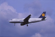 Dia Flugzeug Planespotter Kleinbildformat 24x36mm ungerahmt O165-3-1