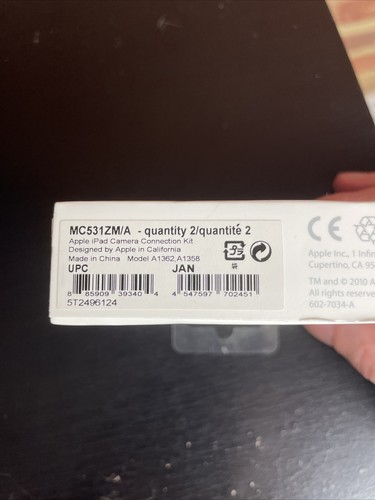 Authentic Apple iPad Camera Connection Kit White MC531ZM/A iPad 1&2 Open Box - Picture 2 of 3