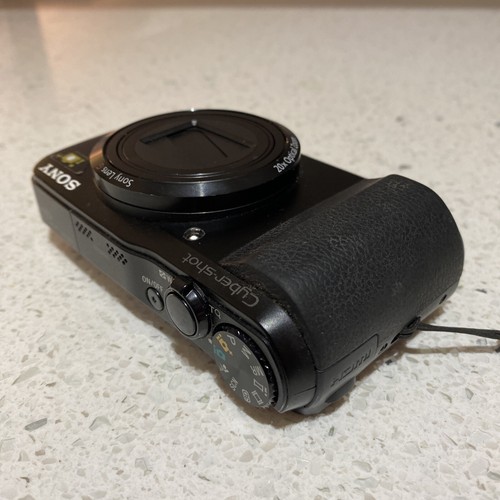 SONY DSC-HX20V Cyber-Shot Digital Camera -Black -Made In Japan w/genuine Battery - Picture 10 of 12