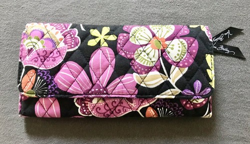Vera Bradley Pirouette Pink Pattern Trifold Wallet HARD TO FIND ITEM - Picture 10 of 11