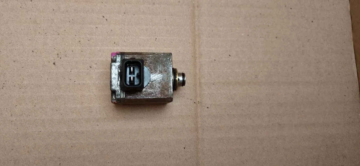 BMW E38 E39 E65 E66 Servotronic Conventer Control Unit ZF 7039442