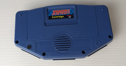 Vintage Jeopardy Tiger Electronic Handheld Game 1995 - Picture 2 of 3