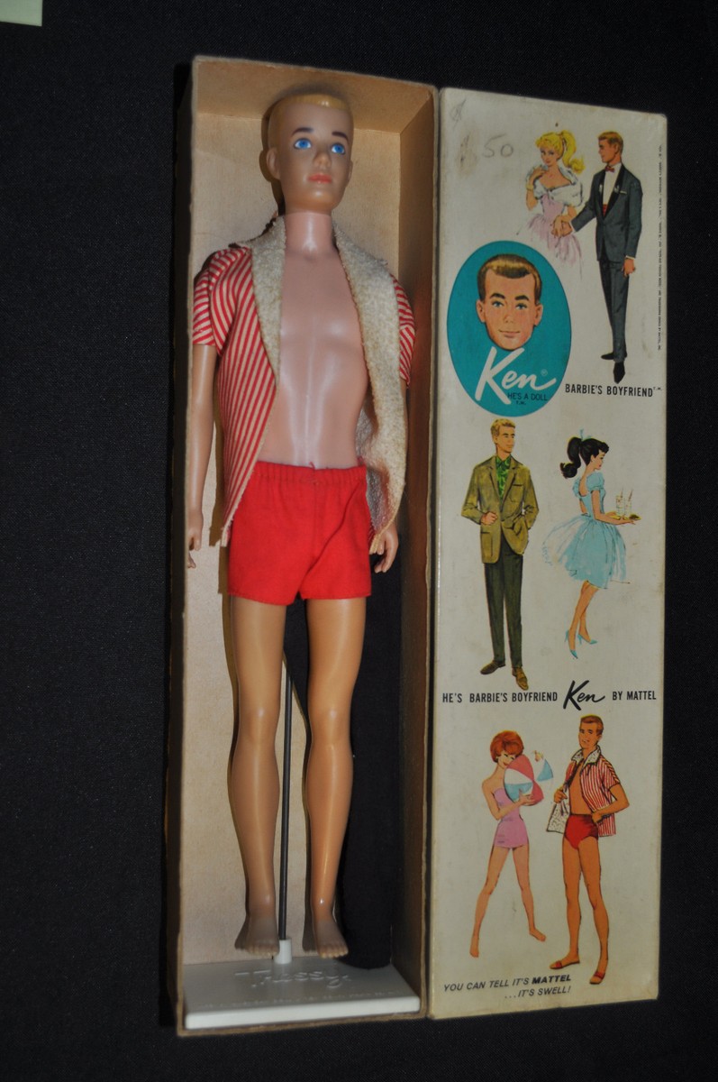 Ken Barbie's Boyfriend EXC in Box Barbie #0950 - Mattel