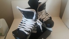 BAUER X30 Ice Hockey Skates....Size 7.5...NICE ..FAST SHIPPING  Ready To Skate
