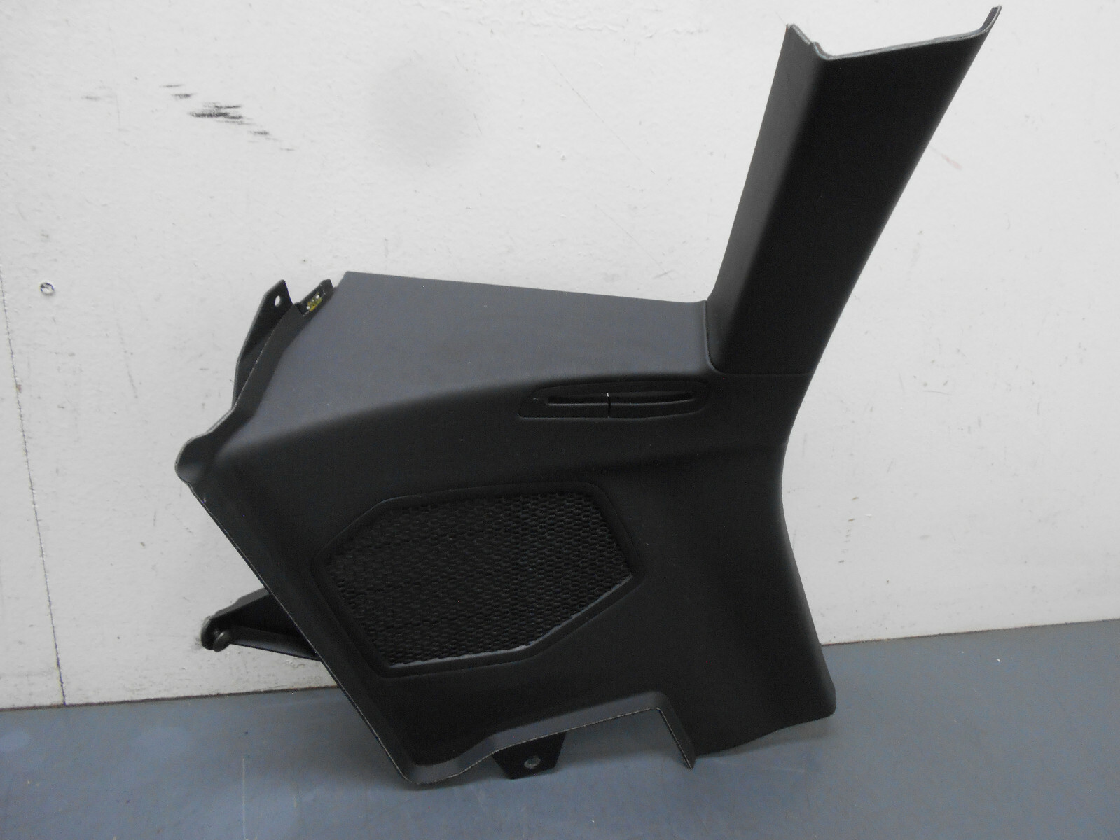 2015 16 17 18 19 Lamborghini Huracan Left  Right B Pillar Interior Trim #0681 M1