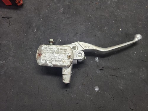 2003 YAMAHA V-STAR XVS 650 XVS650 Classic Front Brake Master Cylinder and Lever - Picture 13 of 17