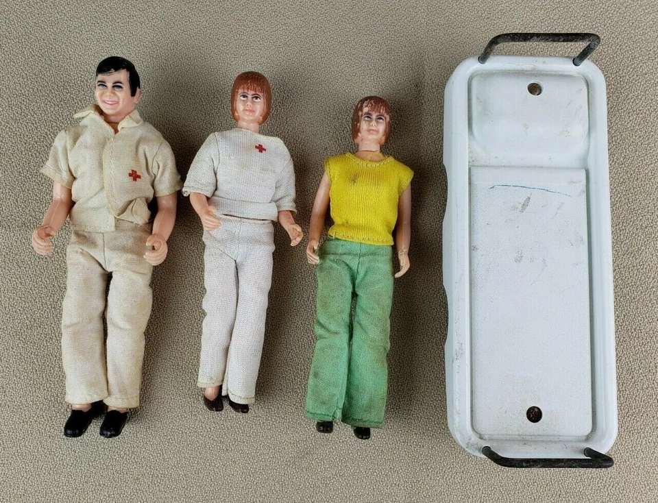 VTG 1970s Tonka Rescue Van Ambulance Pressed Steel Toy Vehicle Gurney 3 People - Image 3 of 4