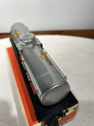 LIONEL POSTWAR 6555 SUNOCO TANK CAR - Picture 5 of 24