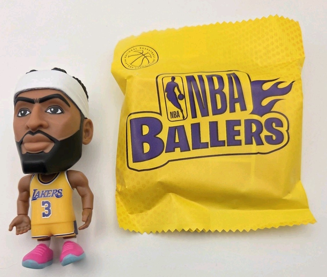 ZURU NBA Ballers Series 2 Los Angeles Lakers Anthony Davis
