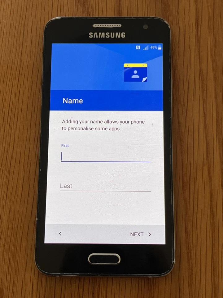 Samsung Galaxy A3 2016 - 16GB - Black - SM-A310F - Unlocked - Excellent, photo 2 of 3
