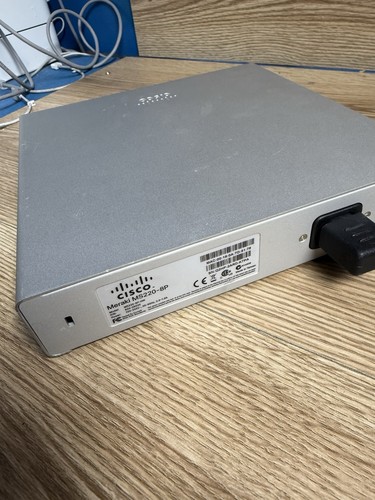 Cisco MerakI (MS220-8P-HW) 8-Ports Desktop Ethernet Switch - Afbeelding 5 van 8