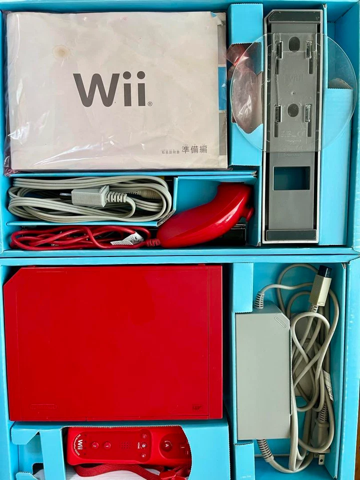 Wii Super Mario Bros 25th Anniversary Limited Edition OVP mit 13 Spielen, fun... - Bild 2 von 4