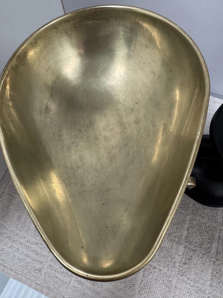 Black Cast Iron Kitchen Scales Brass Pan Victor England Brass Screw plates - Image 4 of 4