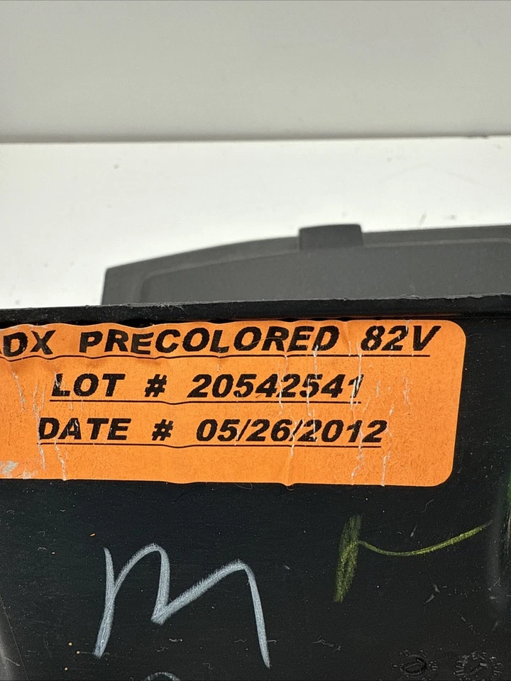 2012-22 VOLKSWAGEN PASSAT LEFT SIDE DASH LOWER KICK PANEL GLOVE BOX STORAGE OEM - Imagem 3 de 4