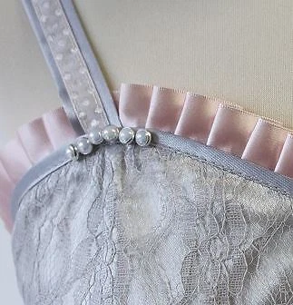 20 Kugelknöpfe Perlenknöpfe Brautkleid weiß sekt 10 mm von unten anzunähen - Bild 4 von 4