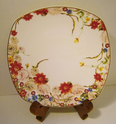 Royal Bone China Dinnerware ''DREAMS OF PARIS'' Floral Flowers Dinner Plate
