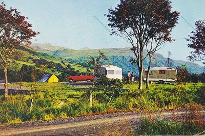 T11P Snowdonia National Forest Park Campingplatz Beddgelert Vintage Postkarte 