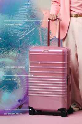 Beis The Carry-On Roller Wicked Pink