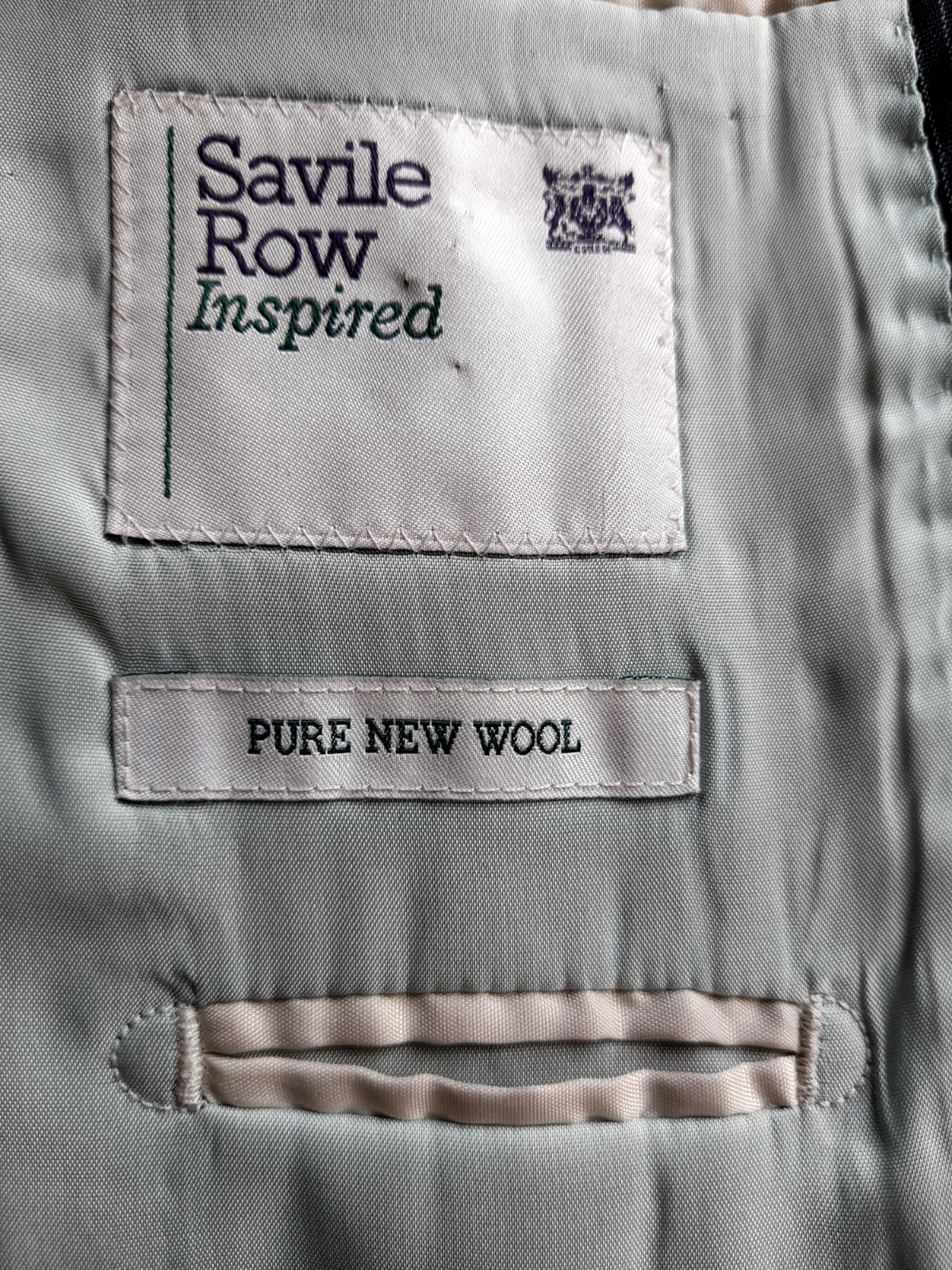 FILA M&S. Giacca uomo gessato blu navy ispirata ad Alfred Brown Saville Row. TG 40