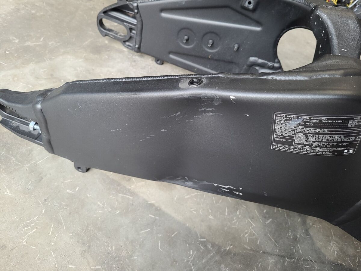 13-18 19-21 KAWASAKI ZX6R 636 REAR BACK SWINGARM SWING ARM 13-18 19-21 KAWASAKI ZX6R 636 REAR BACK SWINGARM SWING ARM