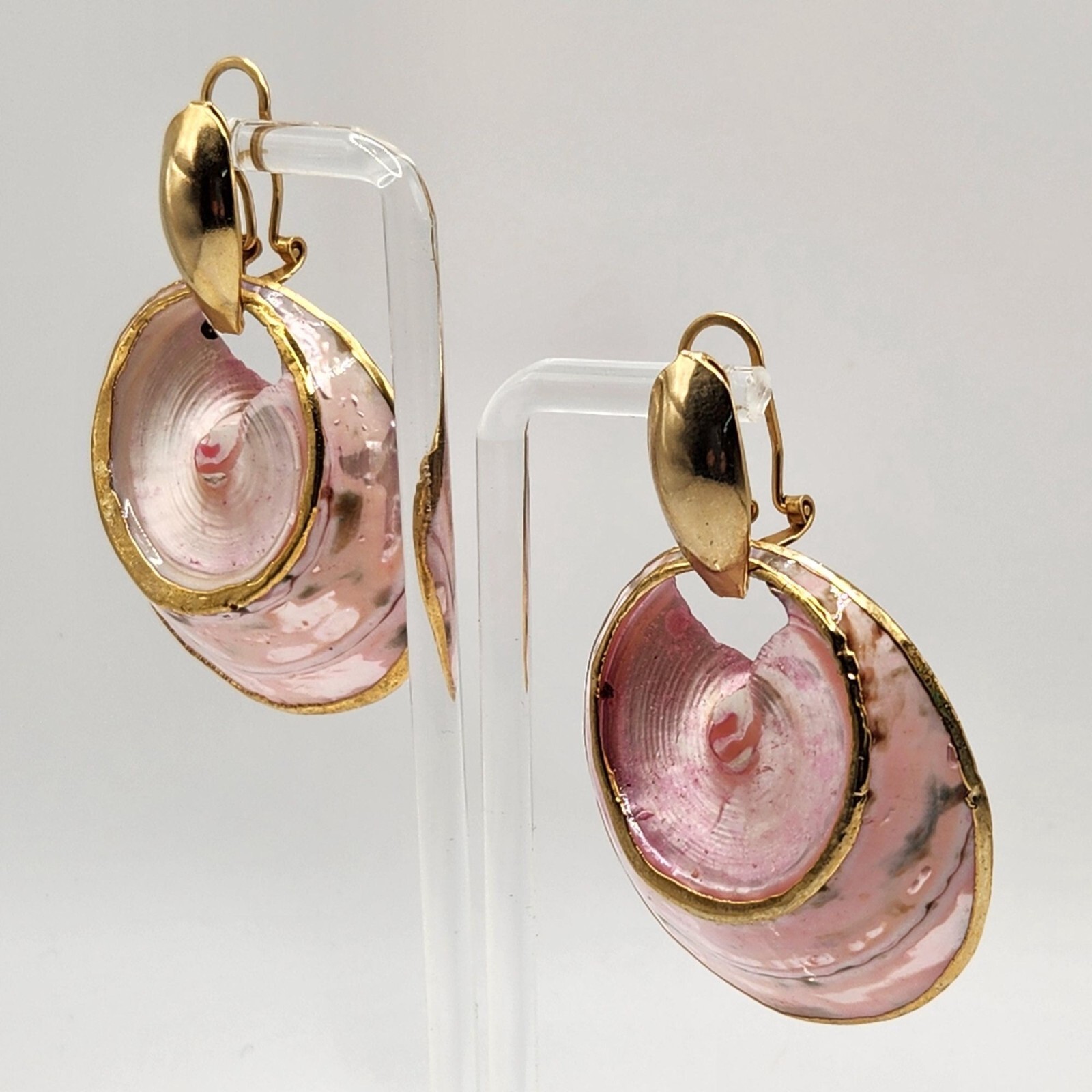 Natural Gold Dipped Pink Shell Pierced Earrings S… - image 2