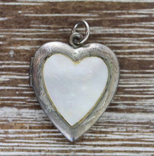 Silver Repousse Sweetheart Heart Locket Pendant Necklace – Boylerpf