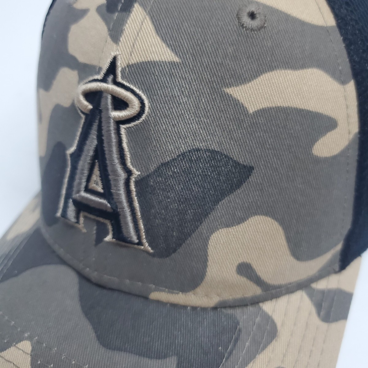 New Era 39THIRTY Los Angeles Angels Armed Forces Day Hat