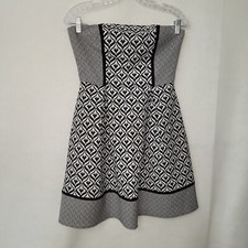 Harper Dress Womens S Black White Geometric Strapless Fit & Flare Lined