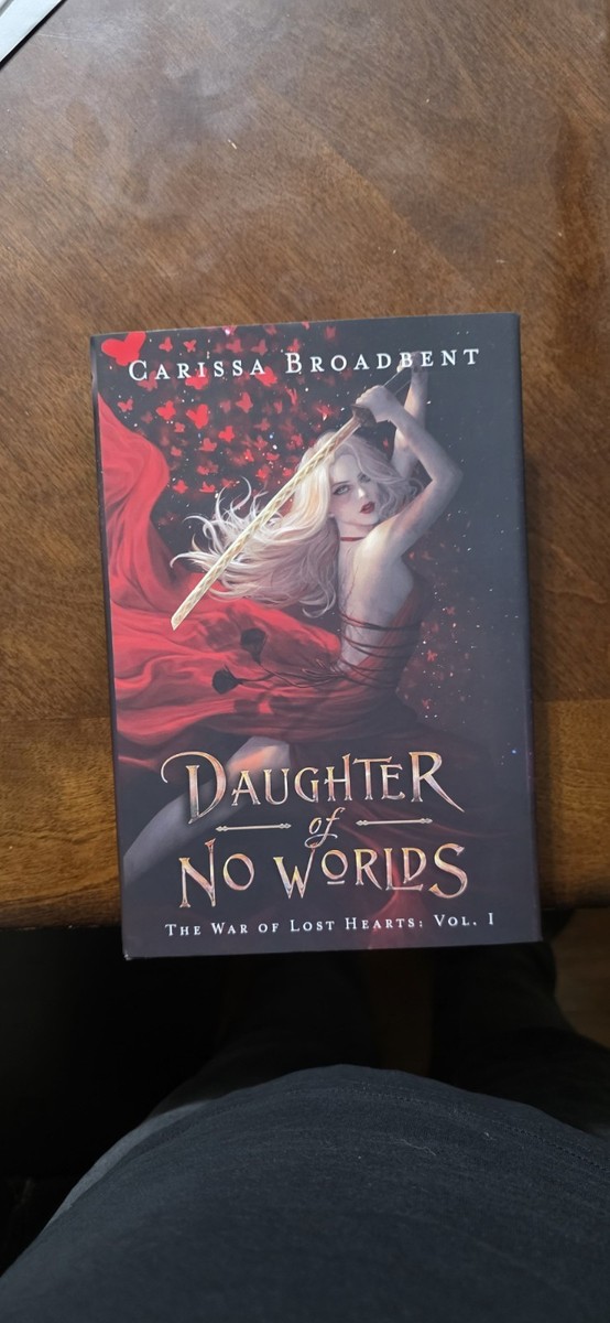 洋書 DAUGHTER OF NO WORLDS Carissa Broadbent Amazon.com: Daughter of No Worlds (The War of Lost Hearts Book 1